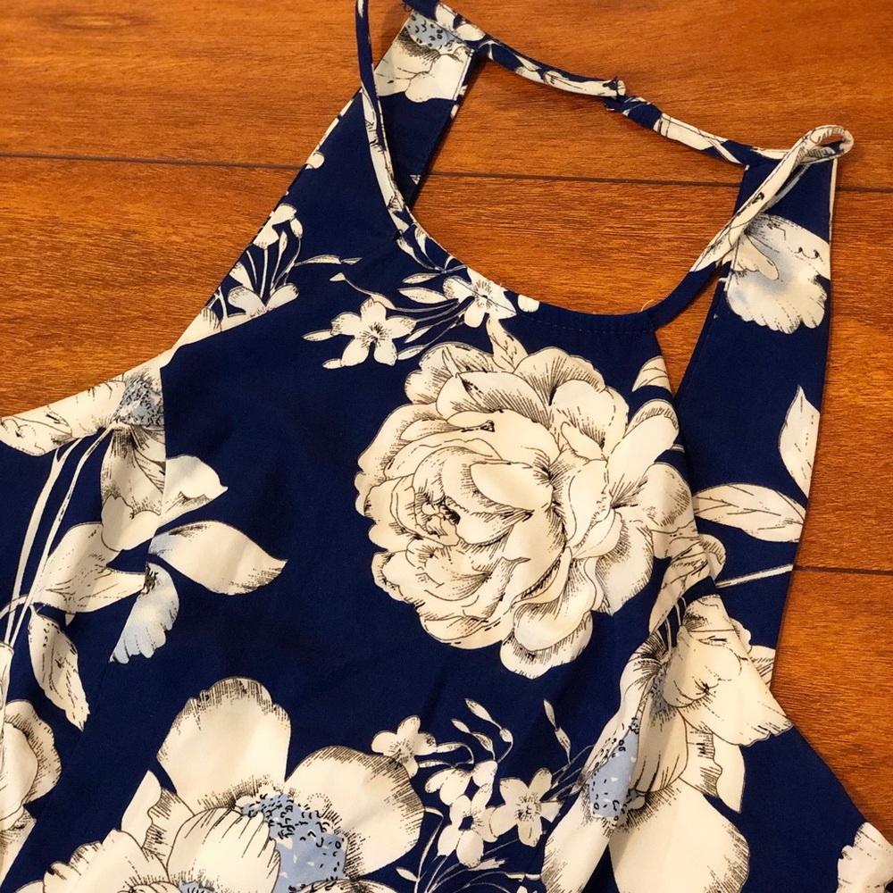 Blue floral print maxi dress- worn 2 times